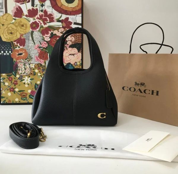 COACH LANA HAND BAG