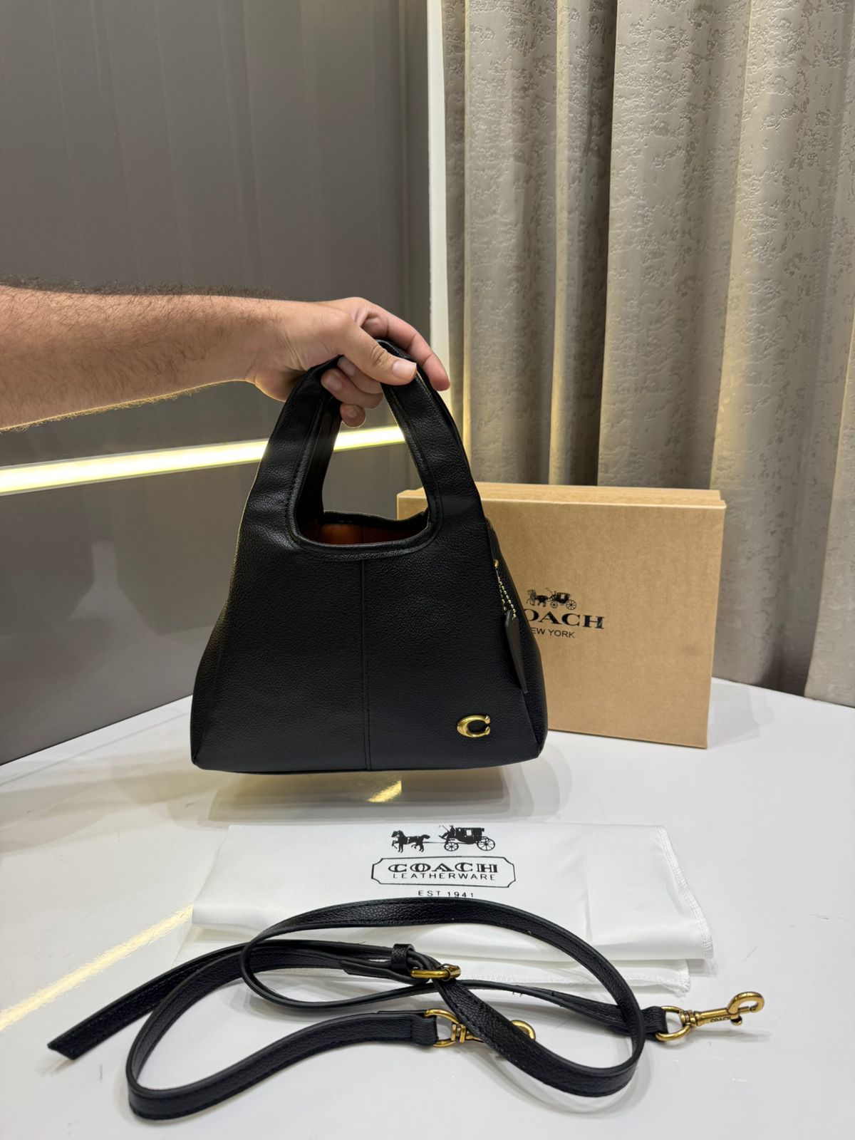 COACH LANA HAND BAG