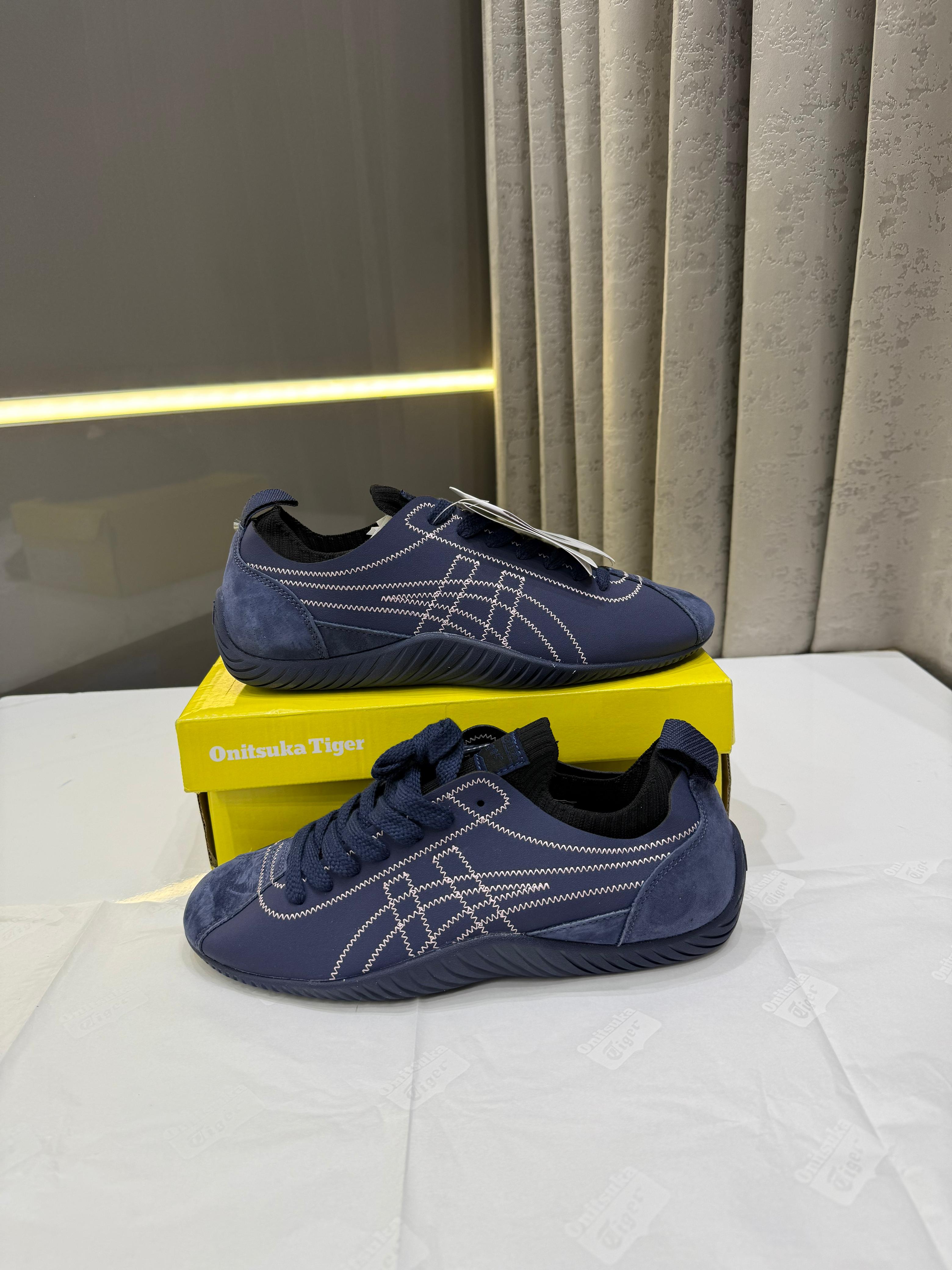 O T Sclaw Navy blue SHB2