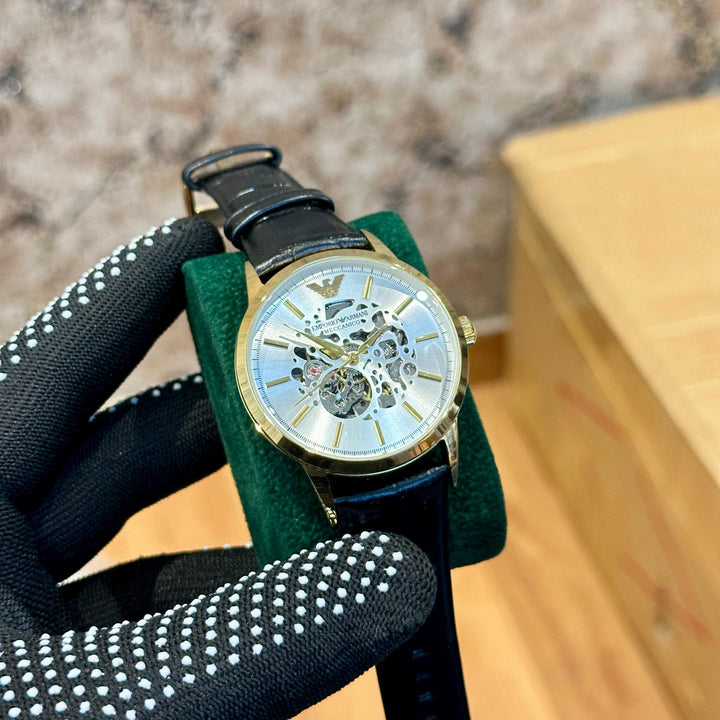 EMPORIO ARMANI OPEN HEART