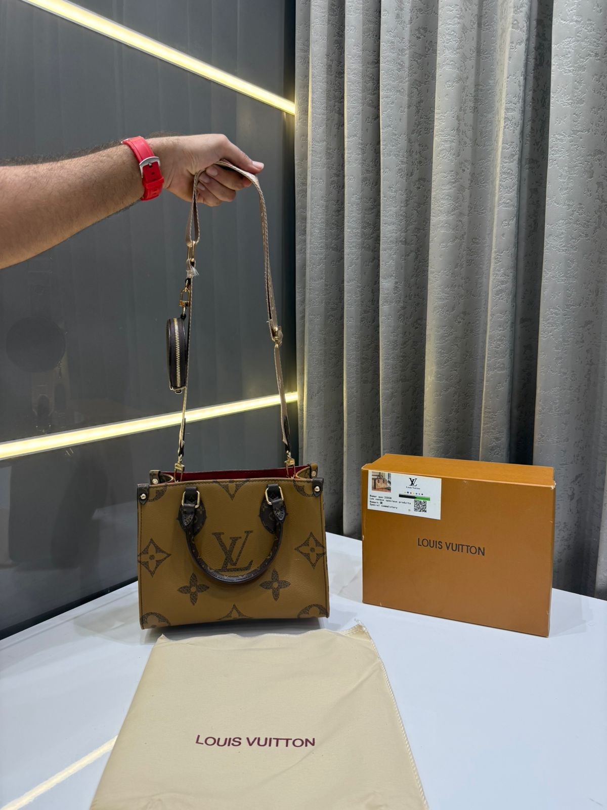 LV  DUAL TON VEDIO