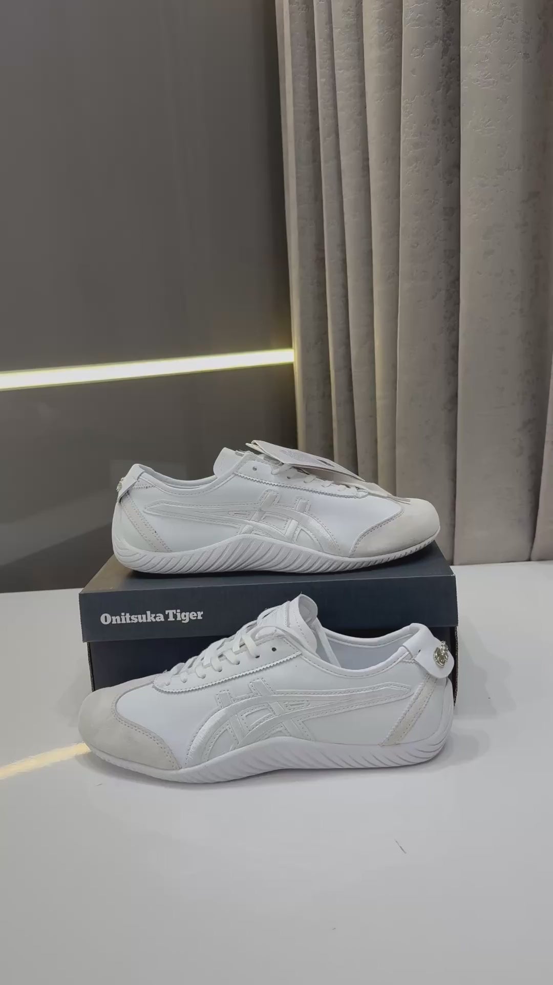 Onitsuka Tiger Mexico sneakers